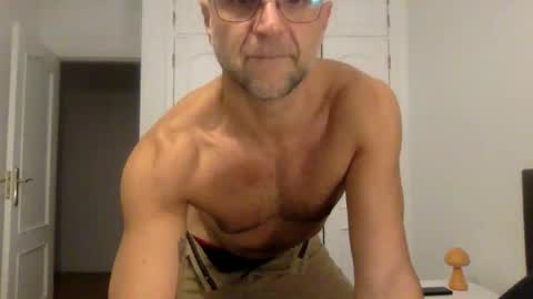 Snapshot of bigvega79 chatting on 10/30/25, 11:16 bigvega79 online show from 10/30/25, 11:16