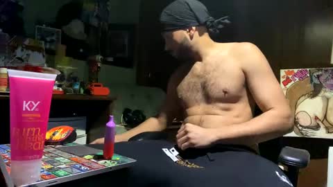 Snapshot of bigwalkdog12 chatting on 01/01/25, 09:41 Floppyphallus online show from 01/01/25, 09:41