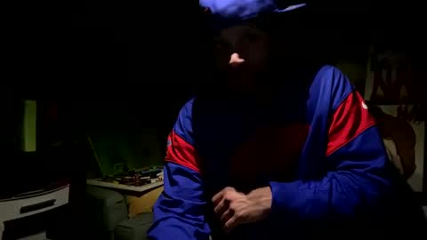 Snapshot of bigwalkdog12 chatting on 01/20/25, 04:10 Floppyphallus online show from 01/20/25, 04:10