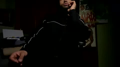 Snapshot of bigwalkdog12 chatting on 02/13/25, 06:41 Floppyphallus online show from 02/13/25, 06:41