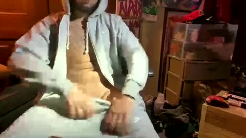 Snapshot of bigwalkdog12 chatting on 02/23/25, 04:28 Floppyphallus online show from 02/23/25, 04:28