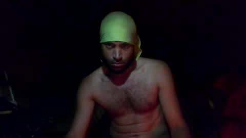 Snapshot of bigwalkdog12 chatting on 09/25/25, 09:02 Floppyphallus online show from 09/25/25, 09:02