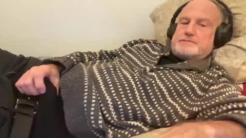 Bigwebone online show from 11/01/25, 01:07