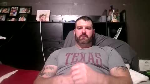 Snapshot of bigwhitecock2008 chatting on 05/15/26, 06:26 bigwhitecock2008 online show from 05/15/26, 06:26