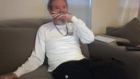 Bigwhitedickdaddy and BabyCakes online show from 11/09/25, 12:03