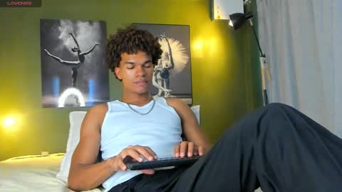 bigxxo online show from 12/15/24, 08:58