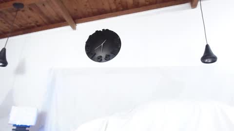 andres online show from 02/21/25, 09:45