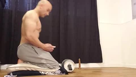 Bilie online show from 12/20/25, 07:32