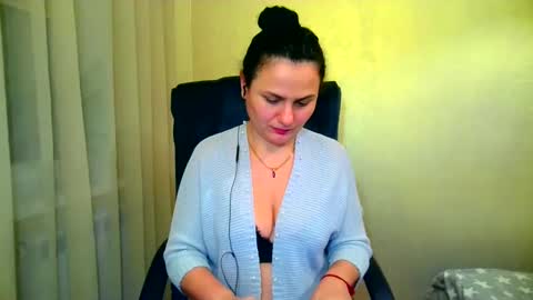 DOM NIKA online show from 02/16/25, 10:10