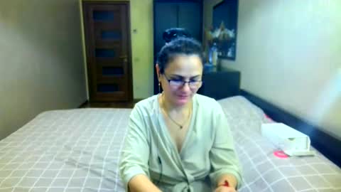 Snapshot of bililay chatting on 01/17/26, 11:52 DOM NIKA online show from 01/17/26, 11:52