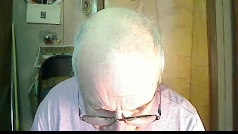 Snapshot of bill_25061 chatting on 01/18/25, 03:27 bill_25061 online show from 01/18/25, 03:27