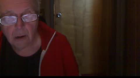 Snapshot of bill_25061 chatting on 02/04/25, 09:10 bill_25061 online show from 02/04/25, 09:10