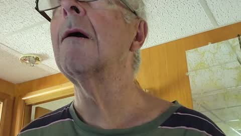 Snapshot of bill_25061 chatting on 09/10/25, 05:13 bill_25061 online show from 09/10/25, 05:13