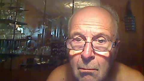 Snapshot of bill_25061 chatting on 09/22/25, 01:46 bill_25061 online show from 09/22/25, 01:46