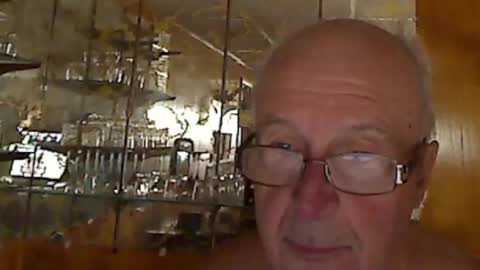 Snapshot of bill_25061 chatting on 11/03/25, 02:07 bill_25061 online show from 11/03/25, 02:07