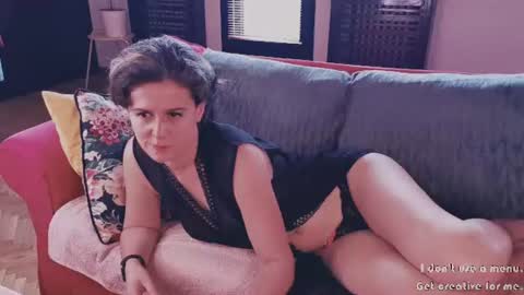 Snapshot of billie__rose chatting on 07/13/26, 09:56 Billie Rose online show from 07/13/26, 09:56