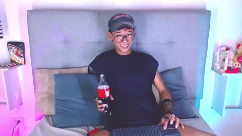 Snapshot of billie_turner_ chatting on 10/07/25, 05:37 B-I-L-L-I-E 3 online show from 10/07/25, 05:37