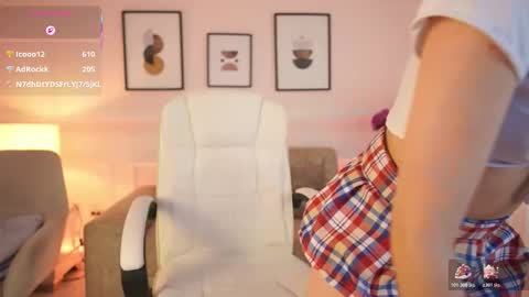 billiebrownn online show from 12/15/25, 07:18