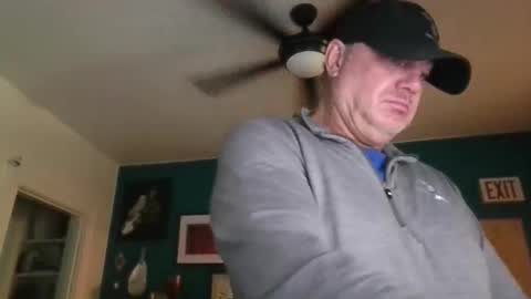 billjames55 online show from 04/28/26, 02:33