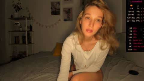 Billy and Lisahelp us to reach 100 likes online show from 01/26/25, 09:40