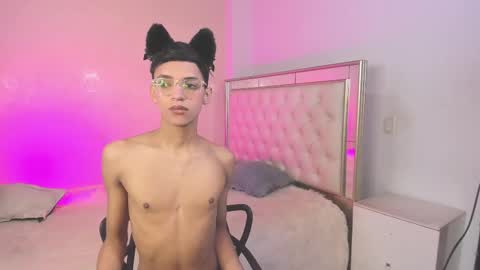 Sam online show from 09/19/25, 11:55