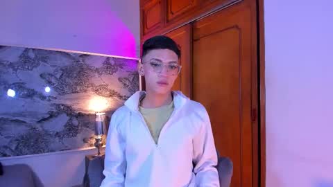 Sam online show from 02/11/26, 11:59