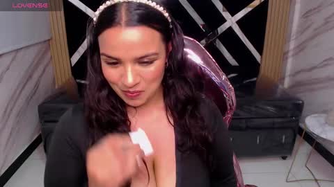 Live 1000pm 600am COLOMBIAN HOUR online show from 03/11/25, 04:32