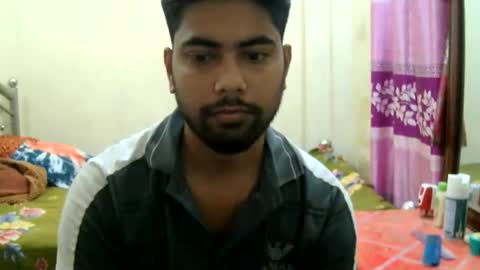 Snapshot of birbikrom104 chatting on 06/08/26, 06:36 birbikrom104 online show from 06/08/26, 06:36
