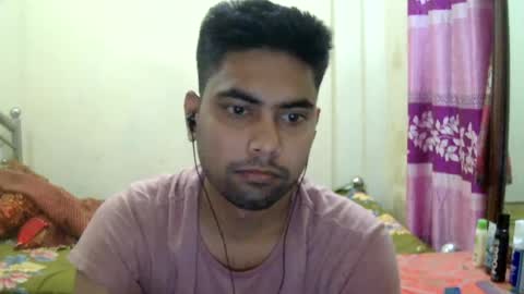 Snapshot of birbikrom104 chatting on 06/15/26, 05:15 birbikrom104 online show from 06/15/26, 05:15