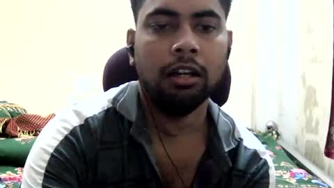Snapshot of birbikrom104 chatting on 07/18/26, 07:23 birbikrom104 online show from 07/18/26, 07:23