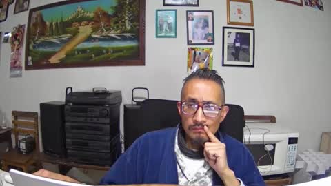 Manu O online show from 12/18/25, 08:09