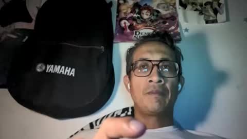 Snapshot of bisexmangenx chatting on 04/19/26, 11:53 Manu O online show from 04/19/26, 11:53