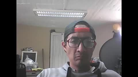 Snapshot of bisexmangenx chatting on 04/20/26, 07:04 Manu O online show from 04/20/26, 07:04