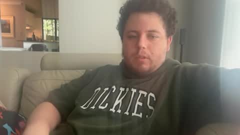 Snapshot of bisexualchubbyboy chatting on 02/09/25, 05:29 james online show from 02/09/25, 05:29