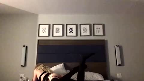 BisexualHung online show from 01/07/26, 02:30