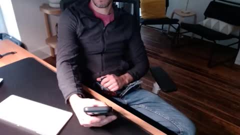 bisexy_man online show from 11/18/25, 03:05