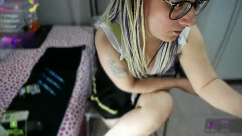 Snapshot of bisexyeliz35 chatting on 06/11/26, 05:00 bisex woman online show from 06/11/26, 05:00