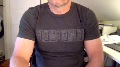 BisonBar online show from 10/25/25, 02:56