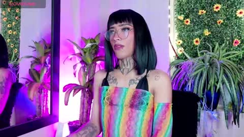  ..  .. online show from 09/09/25, 03:28