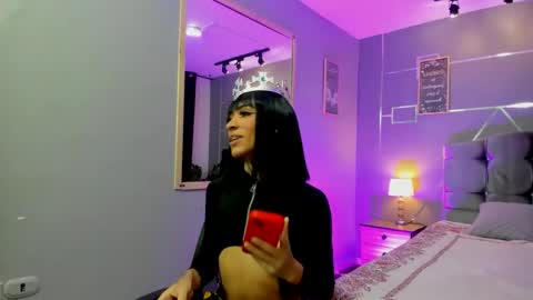  ..  .. online show from 10/03/25, 04:09