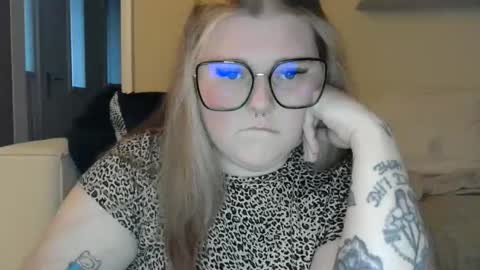 bitch_kittiexo online show from 01/03/25, 04:06