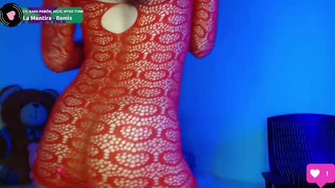 Instagram zpchherry online show from 01/16/26, 04:44