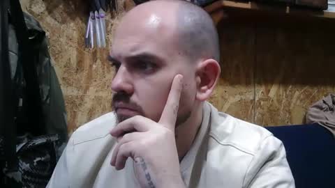 Snapshot of bixbax007 chatting on 04/07/26, 11:48 George Maria online show from 04/07/26, 11:48