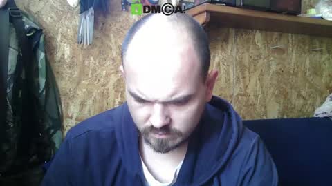 Snapshot of bixbax007 chatting on 04/18/26, 11:25 George Maria online show from 04/18/26, 11:25