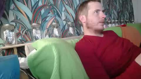 Snapshot of bizoukey15 chatting on 10/02/25, 12:28 bizoukey15 online show from 10/02/25, 12:28