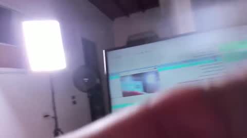 Snapshot of bjonr_haward chatting on 09/29/25, 11:31 Haward online show from 09/29/25, 11:31