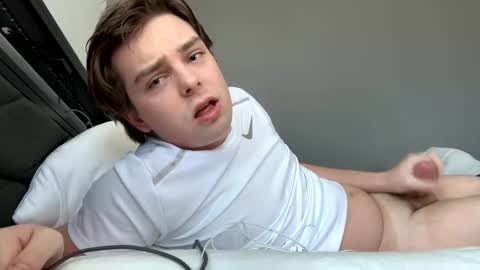 Snapshot of bkennedy829 chatting on 02/09/26, 04:00 bkennedy829 online show from 02/09/26, 04:00