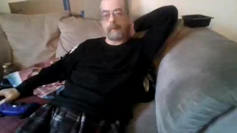 Snapshot of bkkm75 chatting on 12/02/24, 01:02 bkkm75 online show from 12/02/24, 01:02