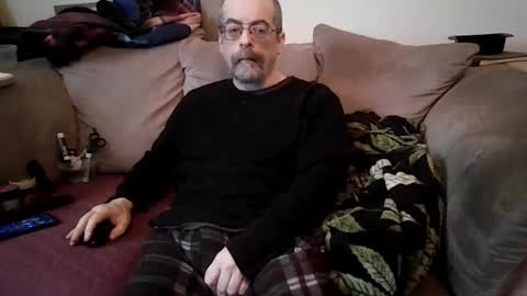 bkkm75 online show from 12/04/25, 02:59