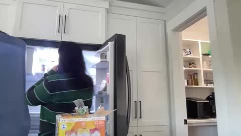 bkws985 online show from 04/13/26, 05:51